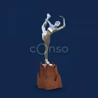 Полигональная Фигуристка на подиуме - 3D GR 646-s170