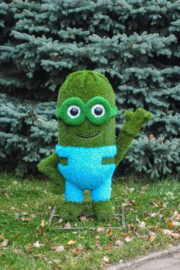 Топиарная фигура Миньон