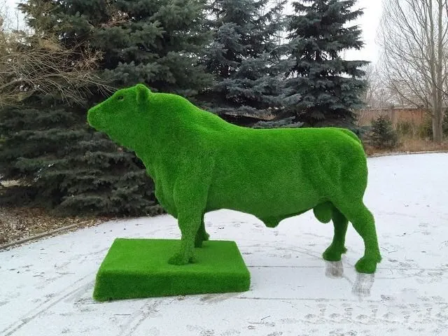 Топиарная фигура "Бык Титан "